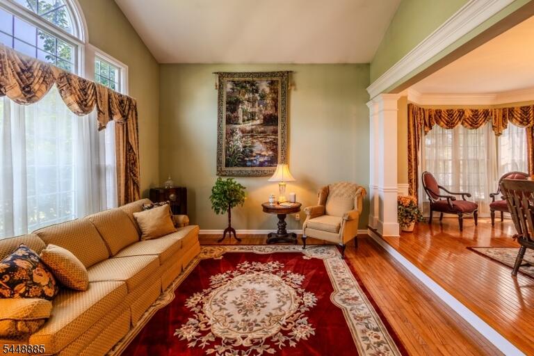 Property listing MLS 4042673 photo 11