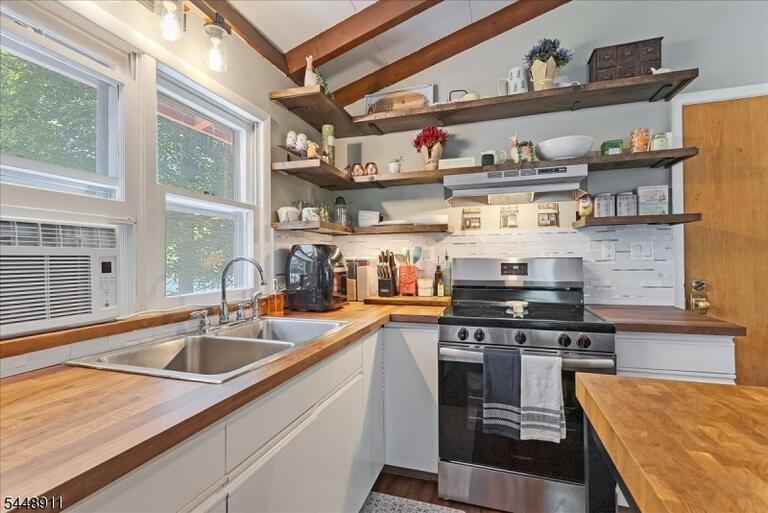 Property listing MLS 4042735 photo 9