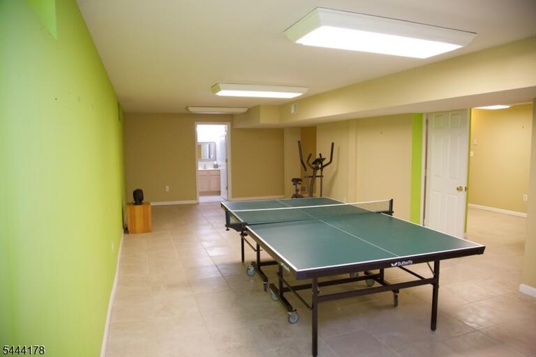 Property listing MLS 4042807 photo 34
