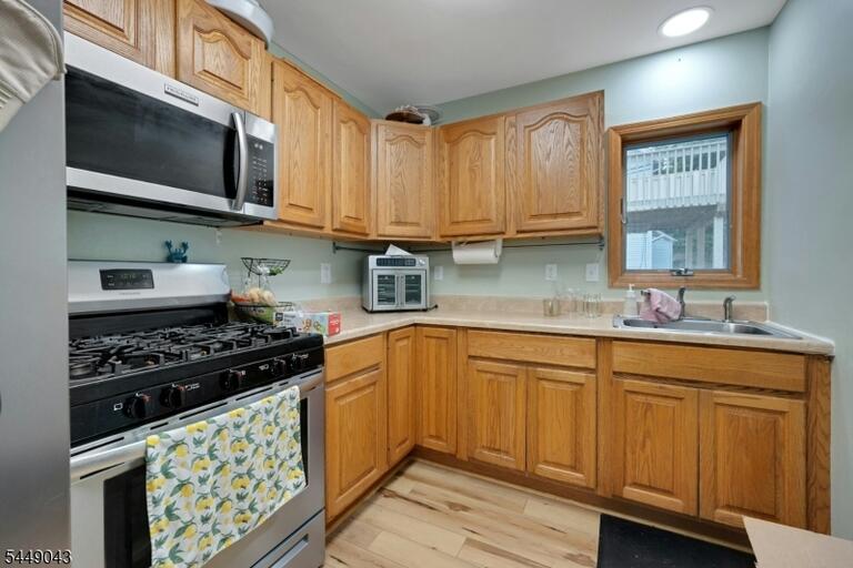 Property listing MLS 4042991 photo 11