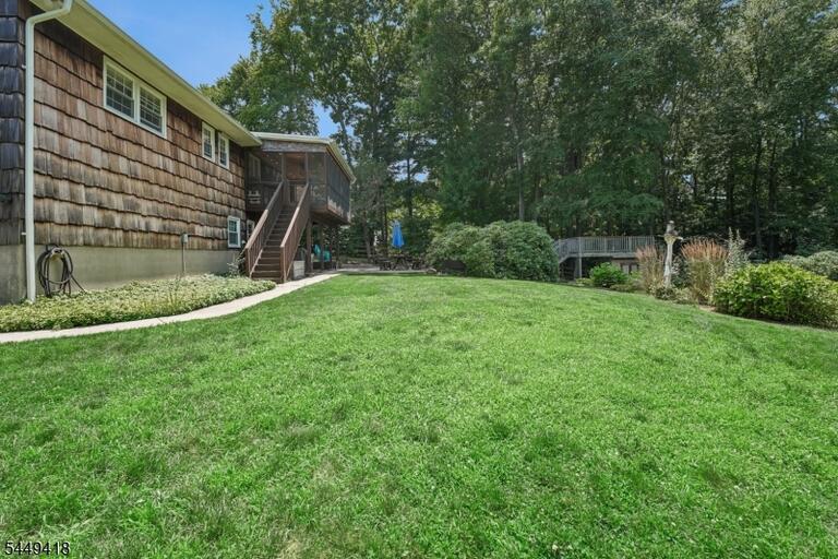 Property listing MLS 4043115 photo 22
