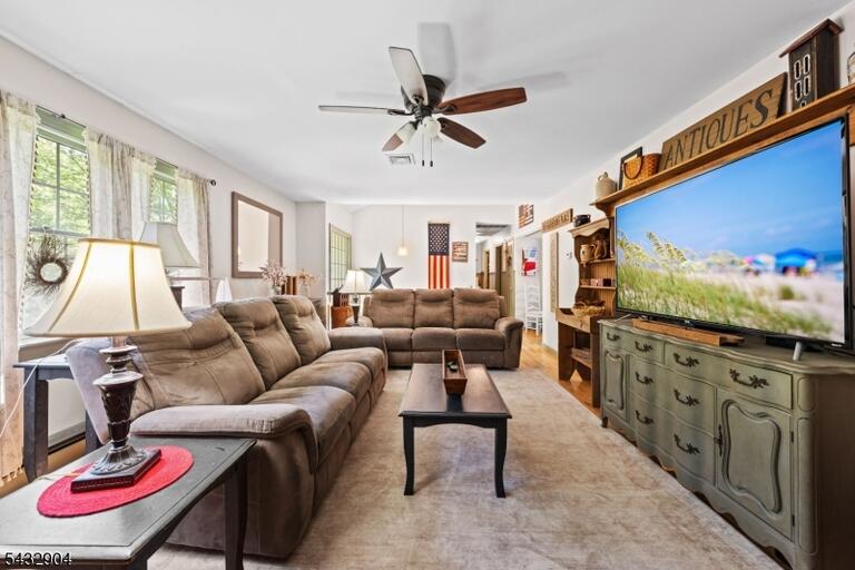 Property listing MLS 4043137 photo 10