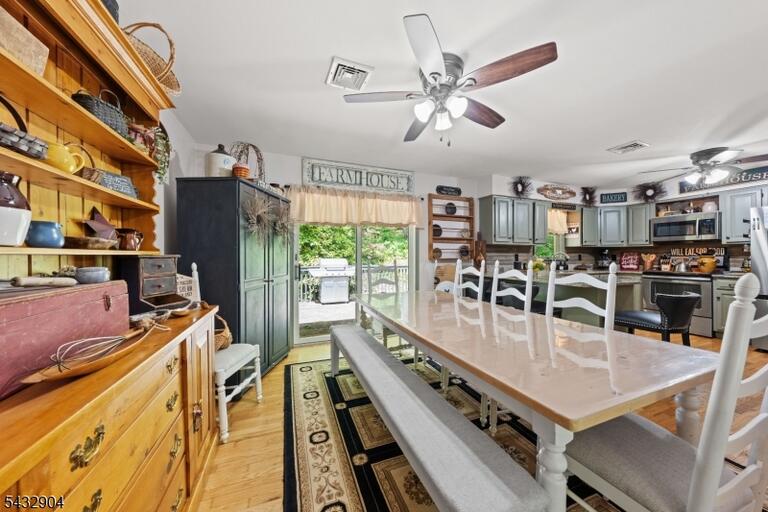 Property listing MLS 4043137 photo 14
