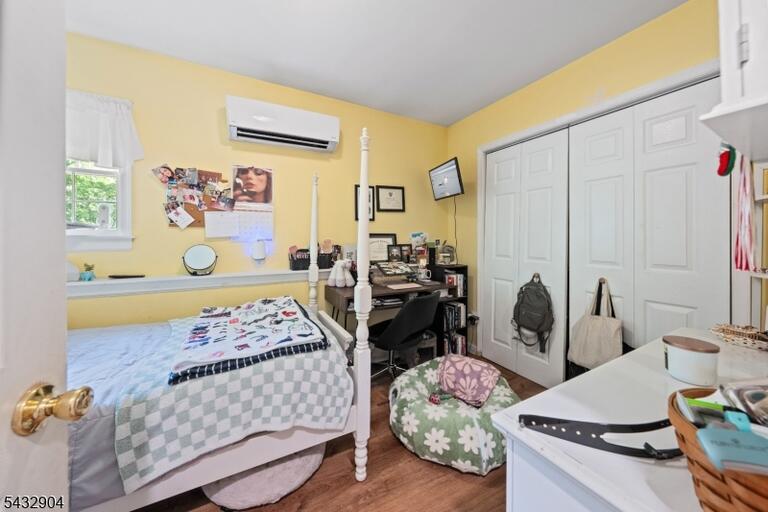 Property listing MLS 4043137 photo 21