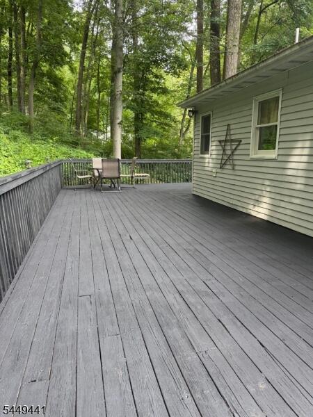 Property listing MLS 4043137 photo 3
