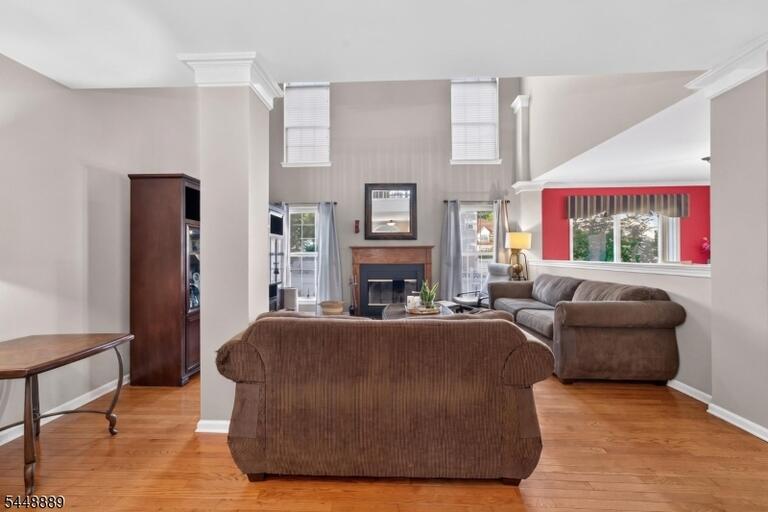 Property listing MLS 4043169 photo 13