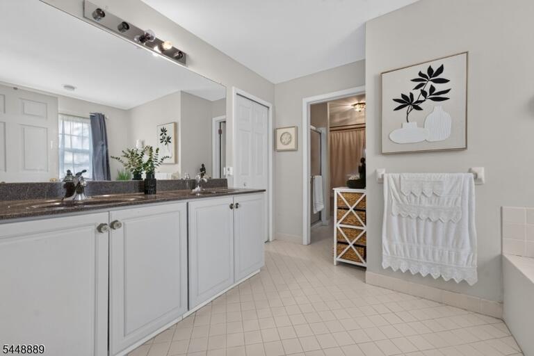 Property listing MLS 4043169 photo 21