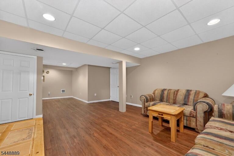 Property listing MLS 4043169 photo 30