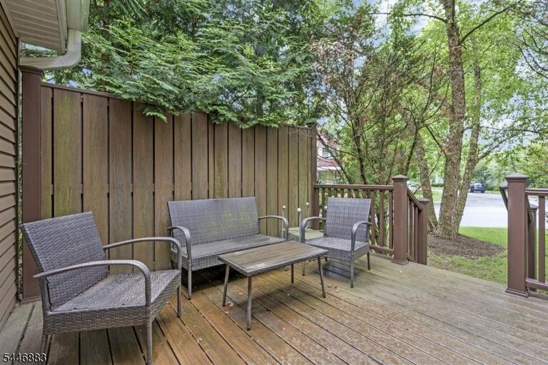 Property listing MLS 4043235 photo 15