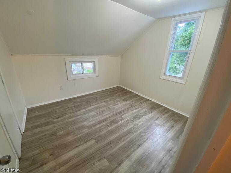 Property listing MLS 4043239 photo 17