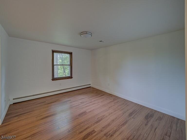 Property listing MLS 4043282 photo 14