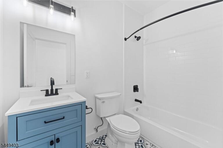 Property listing MLS 4043306 photo 9