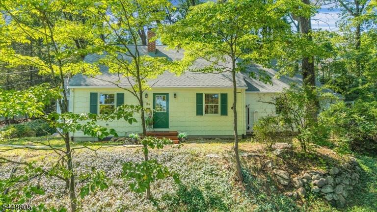 Property listing MLS 4043390 photo 37