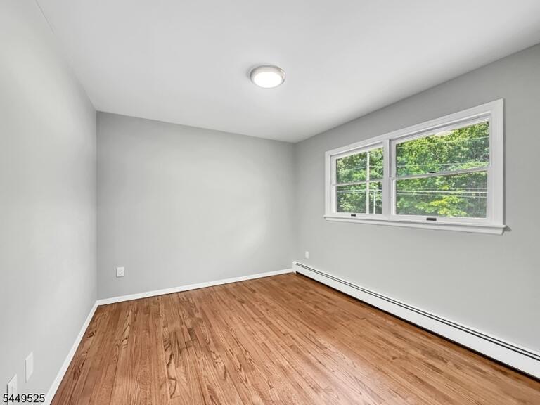 Property listing MLS 4043417 photo 24