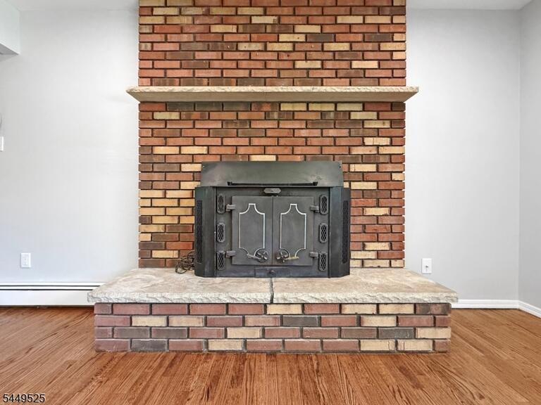 Property listing MLS 4043417 photo 9