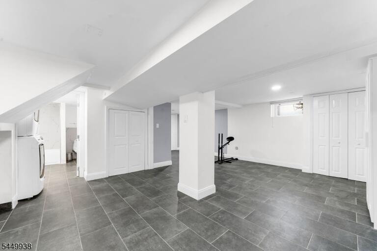 Property listing MLS 4043494 photo 18