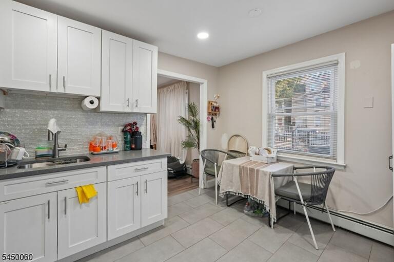 Property listing MLS 4043571 photo 17