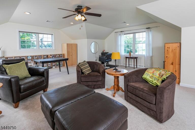 Property listing MLS 4043595 photo 22