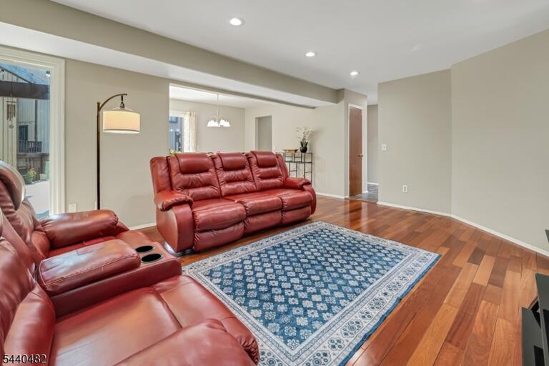 Property listing MLS 4043784 photo 6