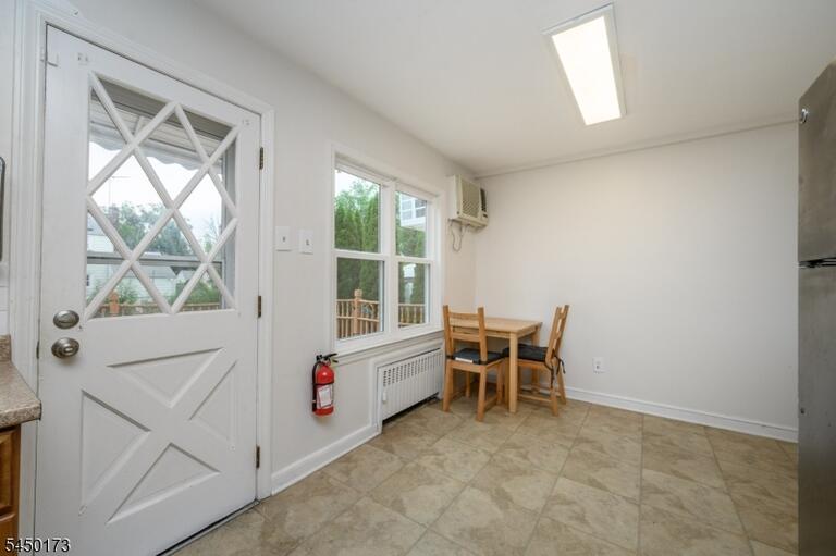 image-4043858-12.jpeg