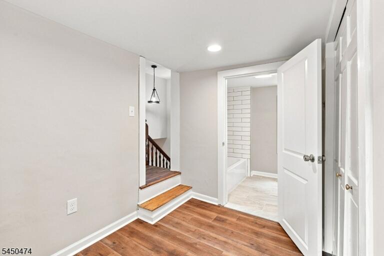 Property listing MLS 4043992 photo 25