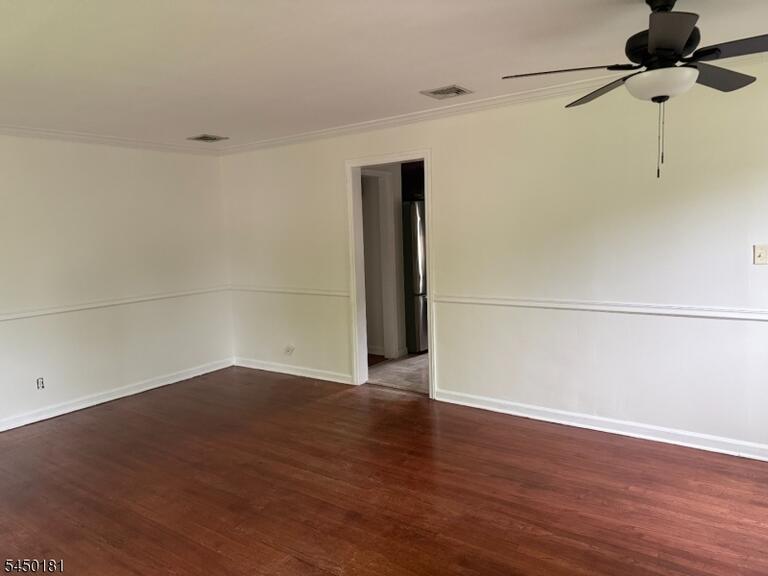 Property listing MLS 4044031 photo 3