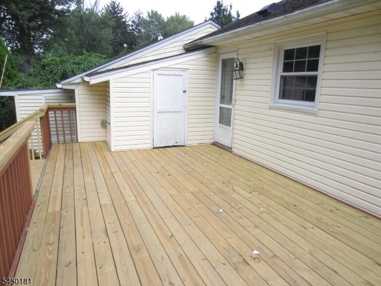 Property listing MLS 4044031 photo 9