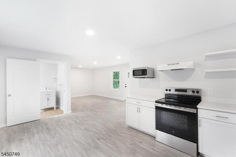 Property listing MLS 4044195 photo 3
