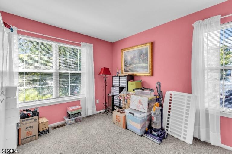 Property listing MLS 4044288 photo 18