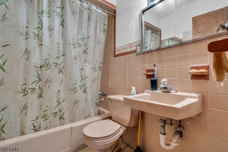 Property listing MLS 4044604 photo 32