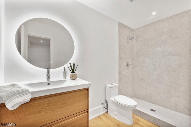 Property listing MLS 4044754 photo 36