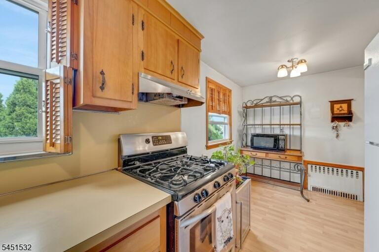 Property listing MLS 4044844 photo 26