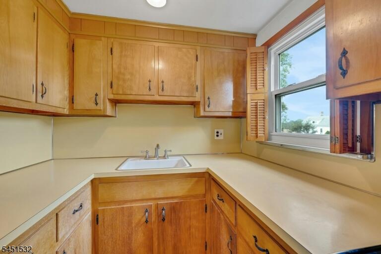 Property listing MLS 4044844 photo 28