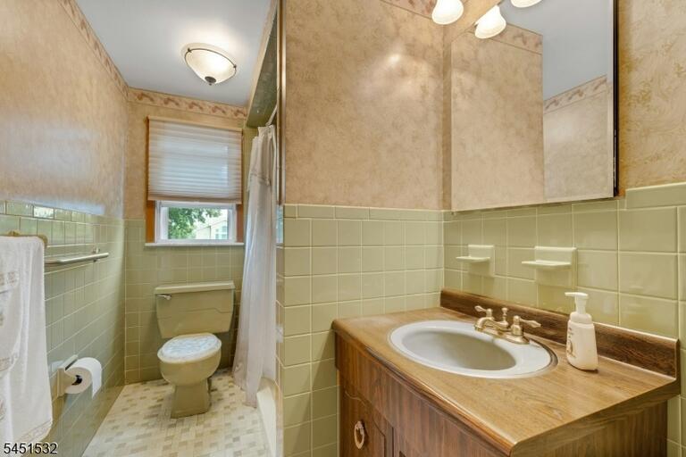Property listing MLS 4044844 photo 31