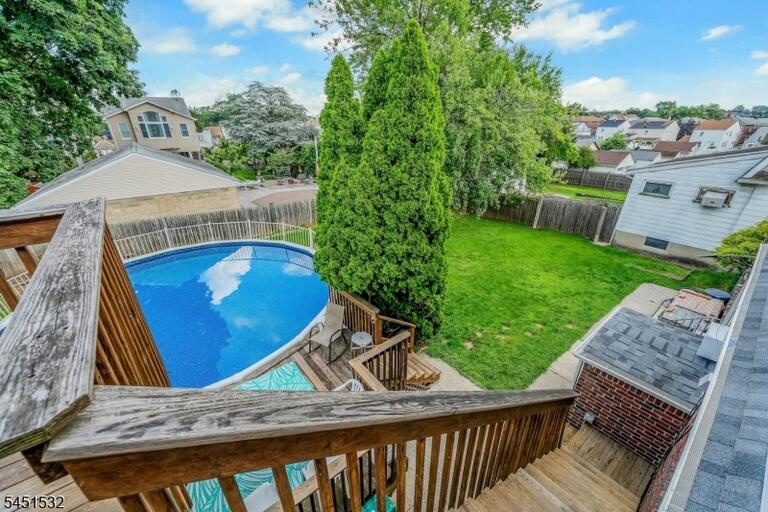 Property listing MLS 4044844 photo 36