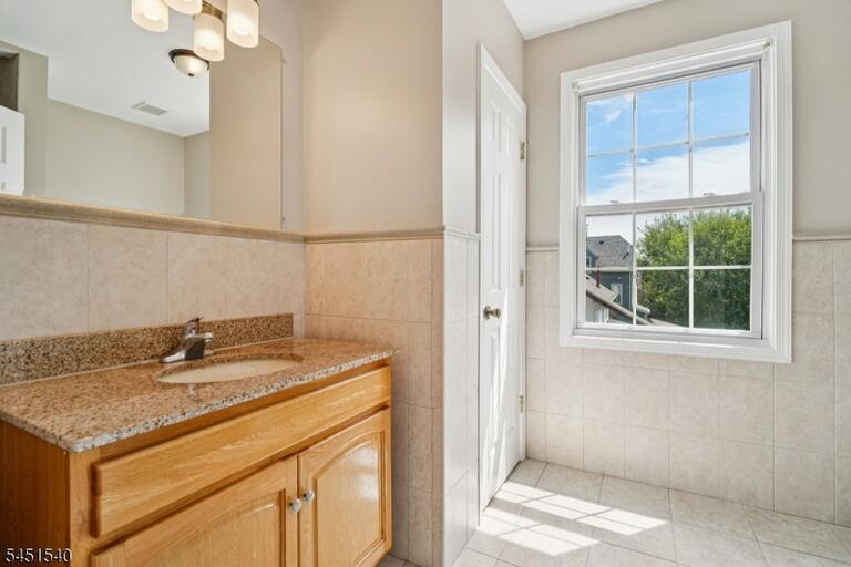 Property listing MLS 4044853 photo 26
