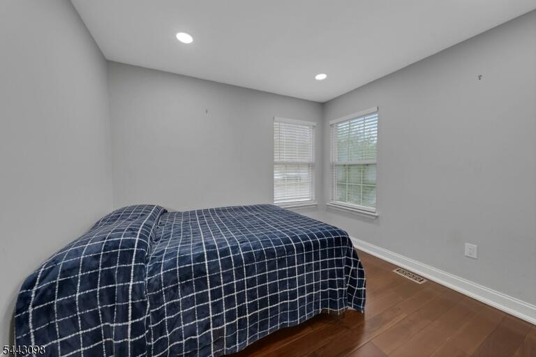 image-4045112-32.jpeg