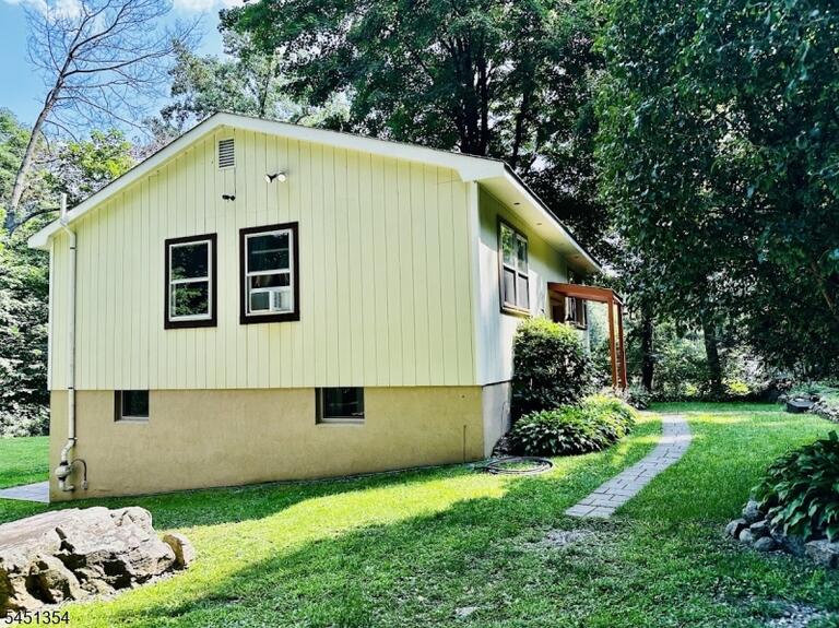 Property listing MLS 4045168 photo 25