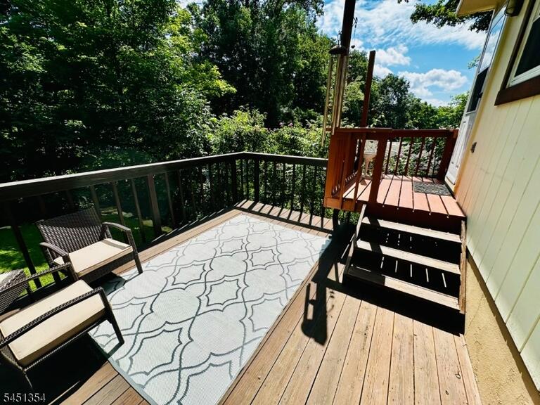 Property listing MLS 4045168 photo 28