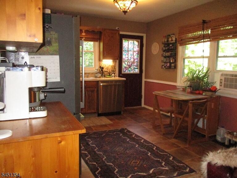 Property listing MLS 4045168 photo 8