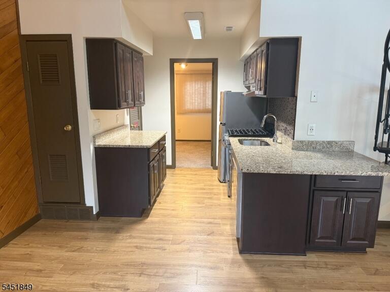 Property listing MLS 4045230 photo 2