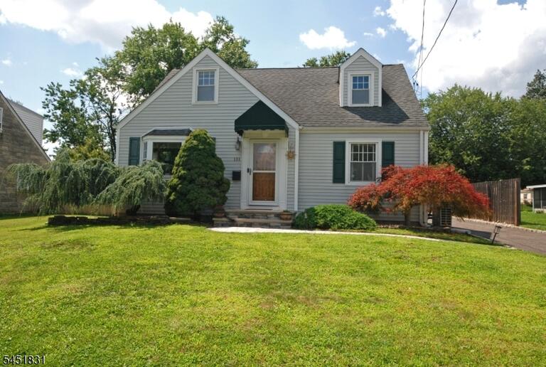 Property listing MLS 4045292 photo 1
