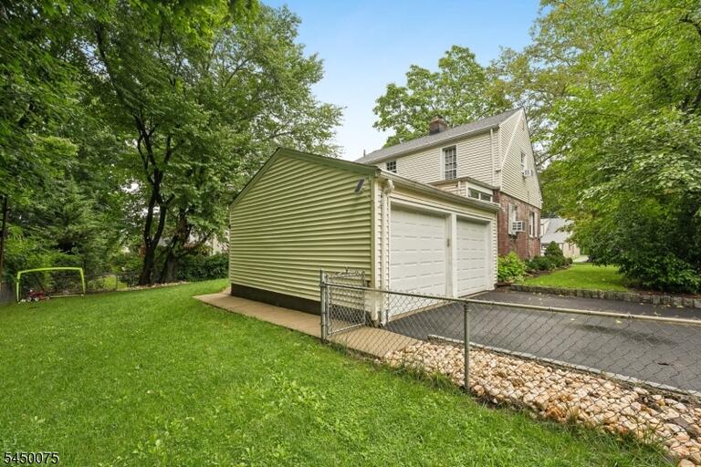 Property listing MLS 4045322 photo 20