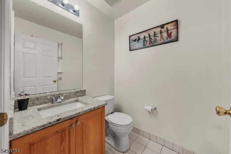 Property listing MLS 4045335 photo 12