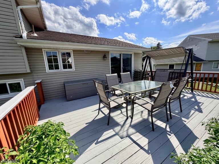 Property listing MLS 4045373 photo 37