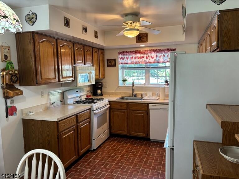 Property listing MLS 4045434 photo 8