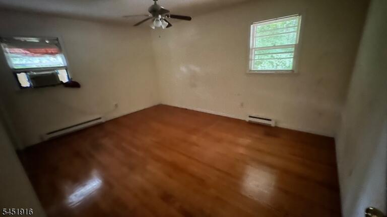 Property listing MLS 4045467 photo 5