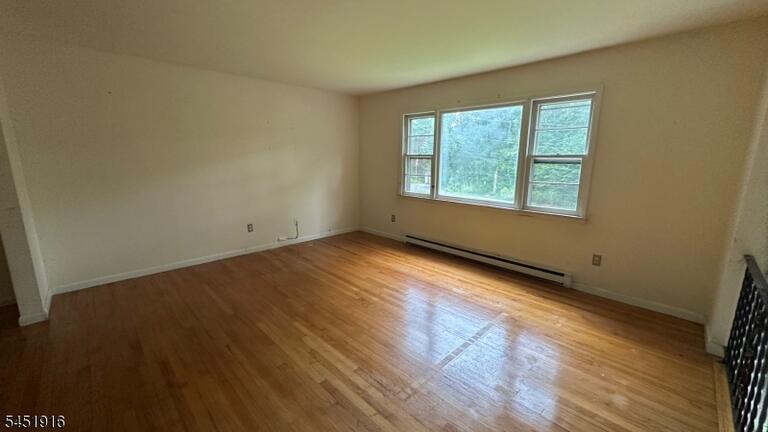 Property listing MLS 4045467 photo 6
