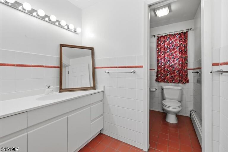 Property listing MLS 4045505 photo 21