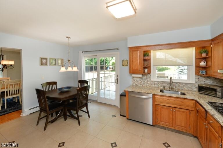 Property listing MLS 4045511 photo 12